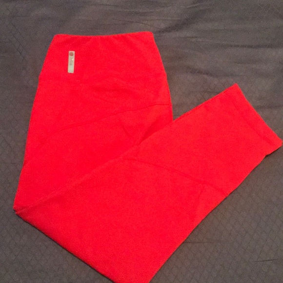 Zella Pants - Zella cropped leggings